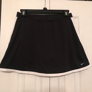 Slightly worn Nike golf skirt with built in shorts